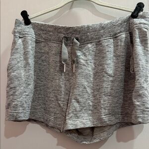 Athleta Balance 4” Short Large